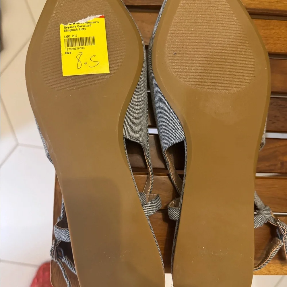 Steve Madden Women's Pinstripe Flats - Black and White - Picture 4 of 4